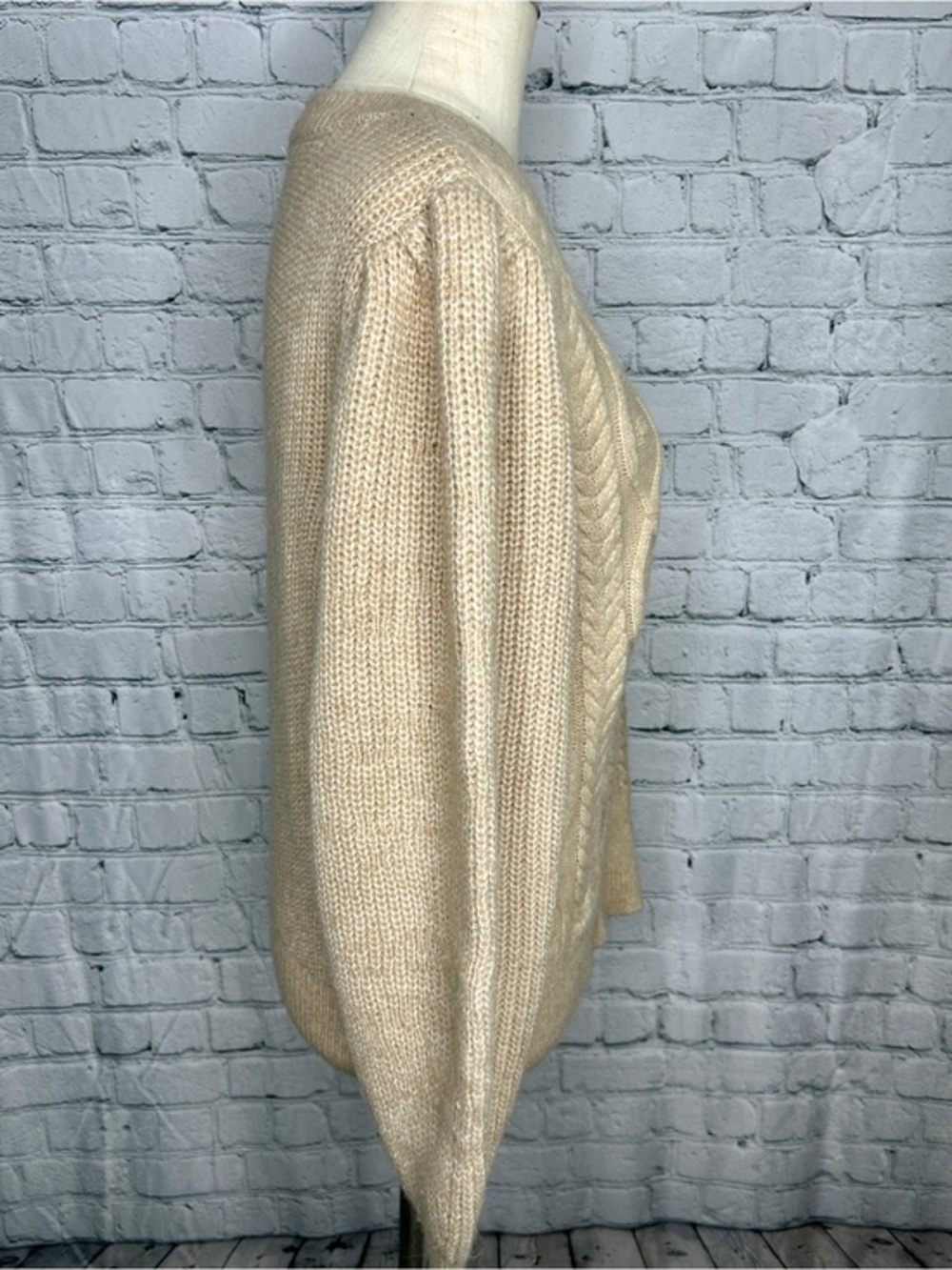 Women's Cream Cable Knit Sweater Chunky Fisherman Cottagecore Cozy Pullover L - Picture 3 of 7